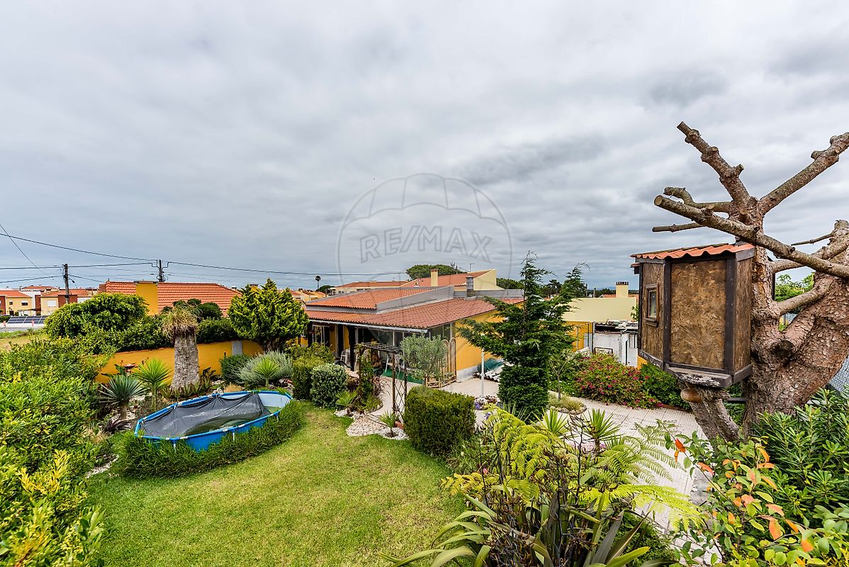 Moradia T2 à venda em Torres Vedras