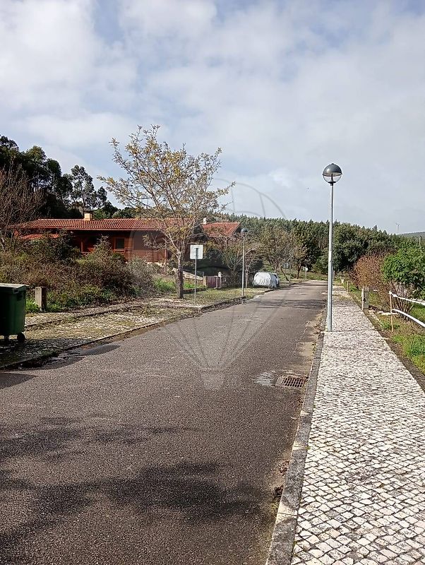 Terreno à venda em Alenquer