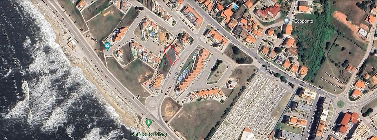 Terreno à venda em Figueira da Foz