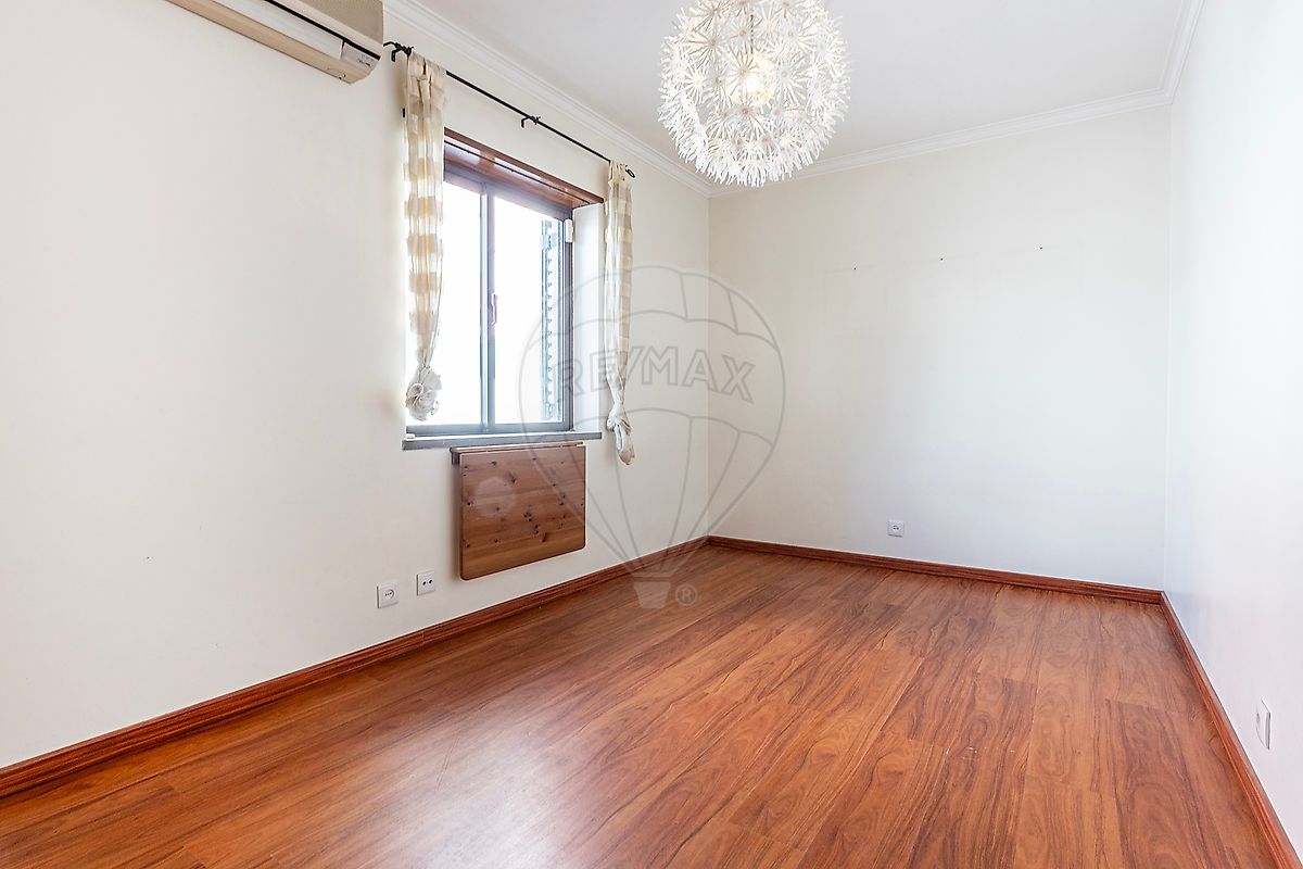 Moradia T4 à venda em Penha de França, Lisboa — foto 32