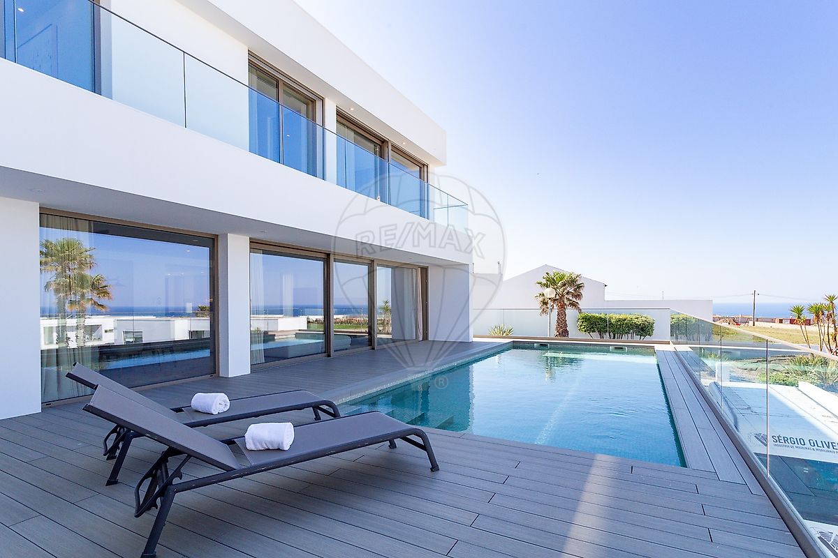 Moradia T3 à venda em Lourinhã