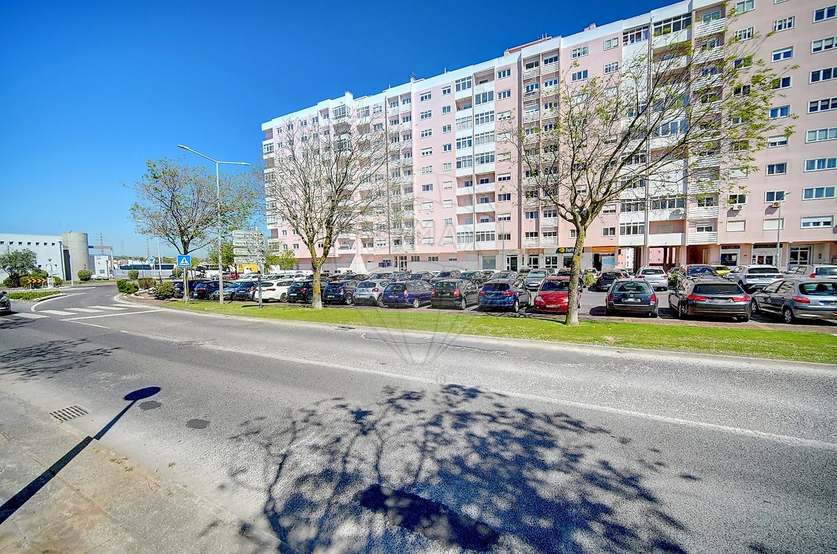 Apartamento T2 à venda em Sintra