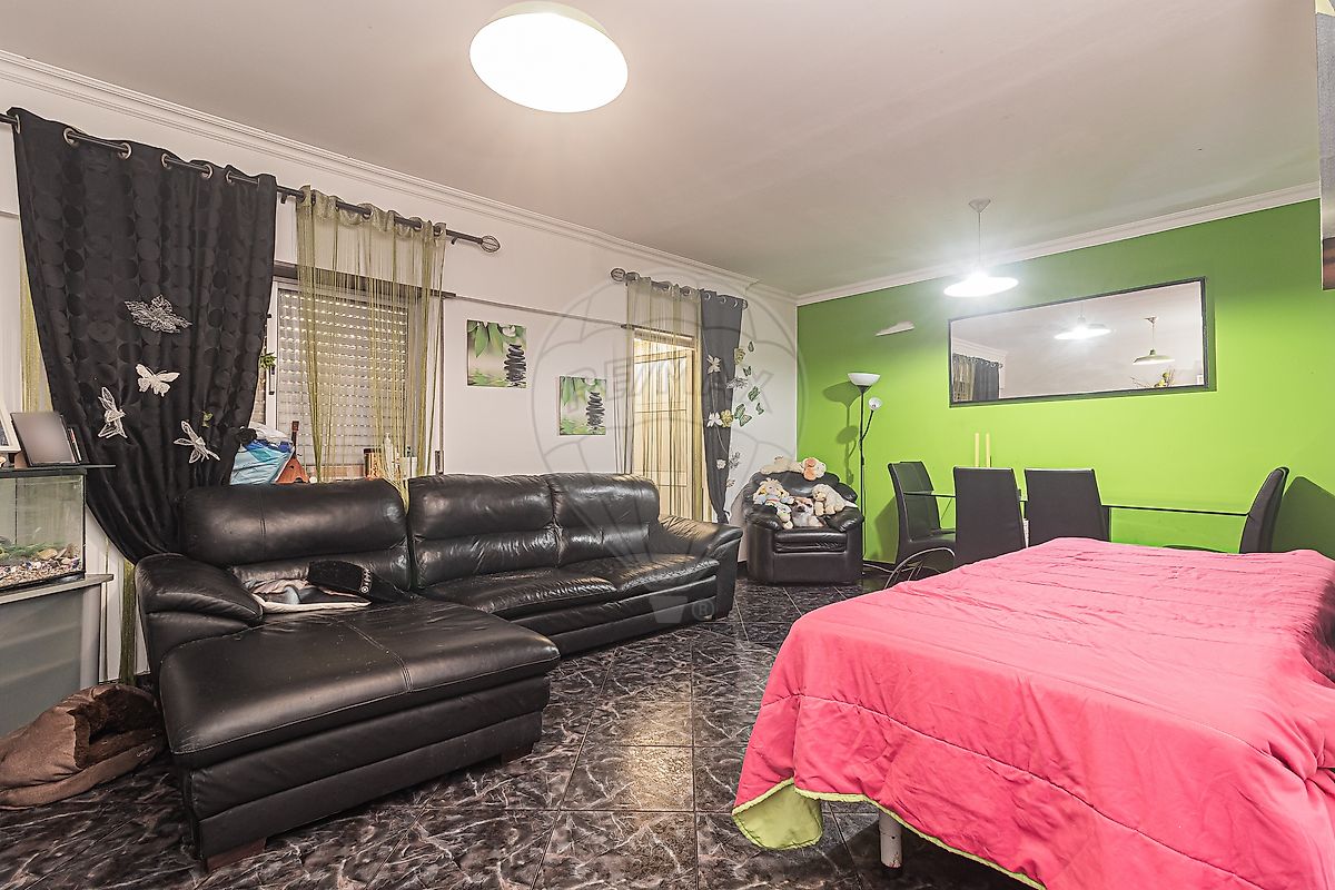 Moradia T3 à venda em Loures