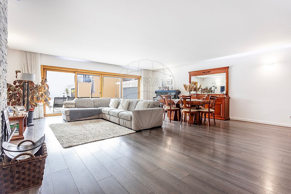 Moradia T4 à venda em Sintra