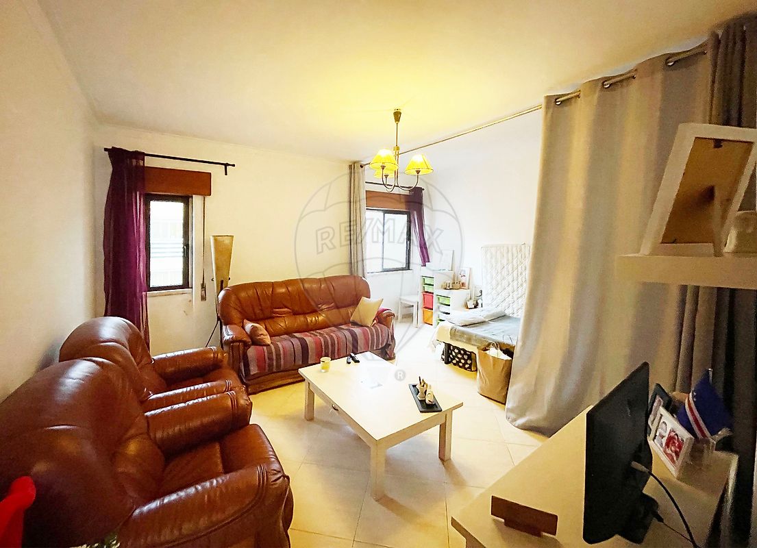 Apartamento T2 à venda em Alenquer