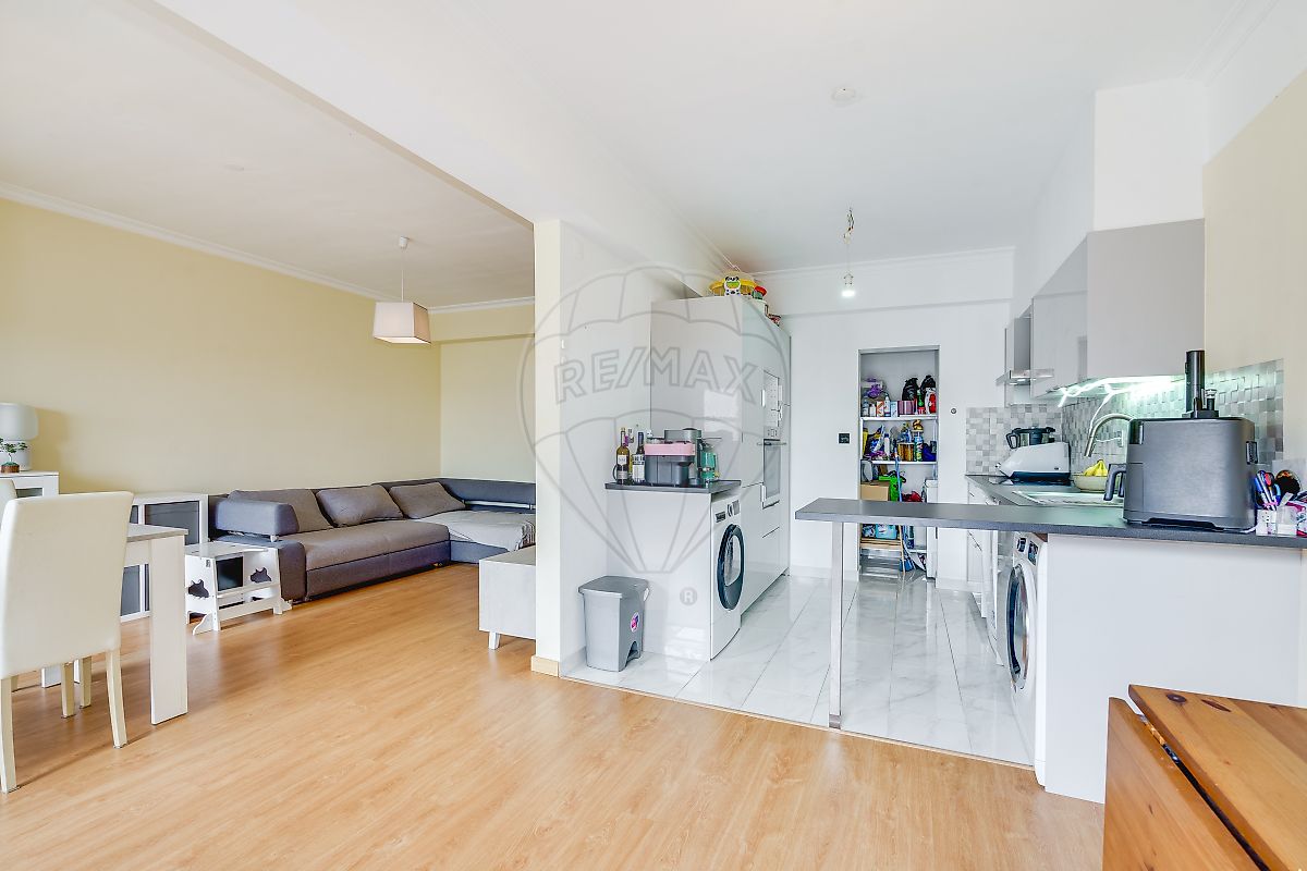 Apartamento T3 à venda em Sintra