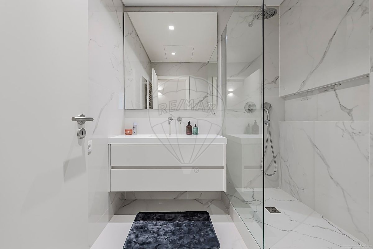 Apartamento T5 à venda em Lisboa