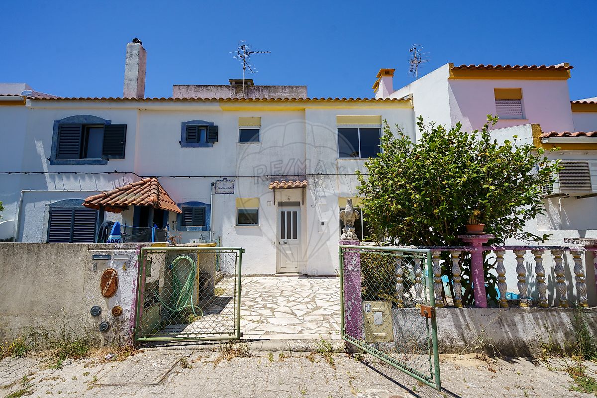 Moradia T3 à venda em Setúbal