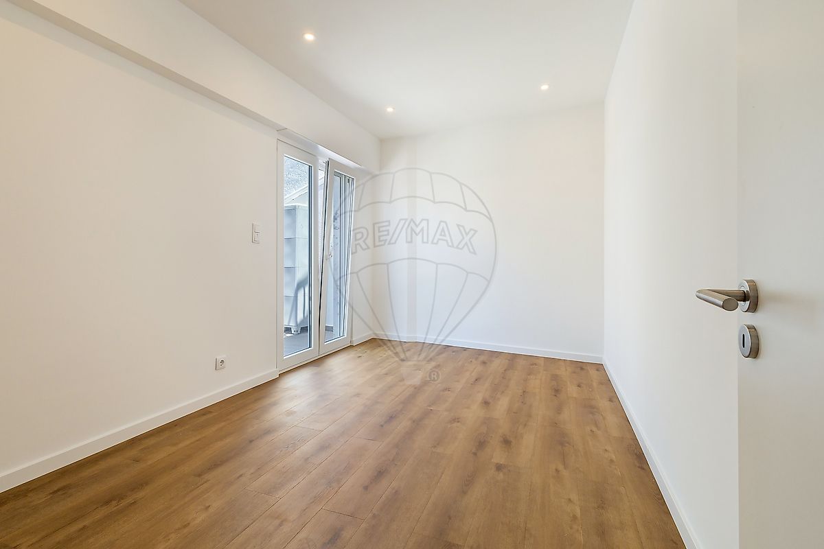 Apartamento T2 à venda em Estrela, Lisboa — foto 18