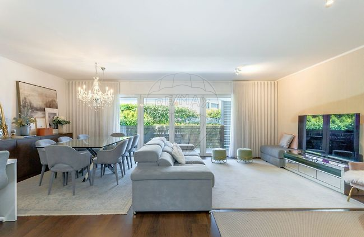 Apartamento T3 à venda em Oeiras