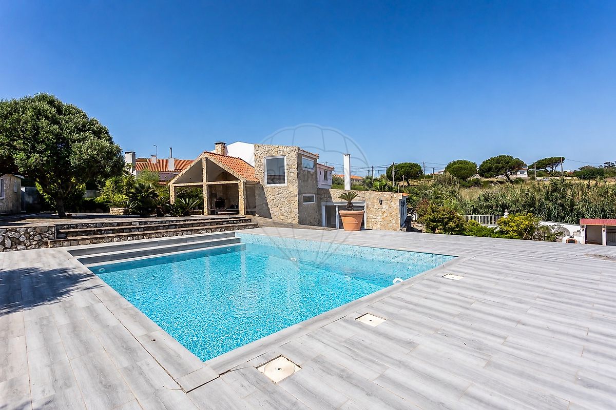 Apartamento T3 à venda em Sintra