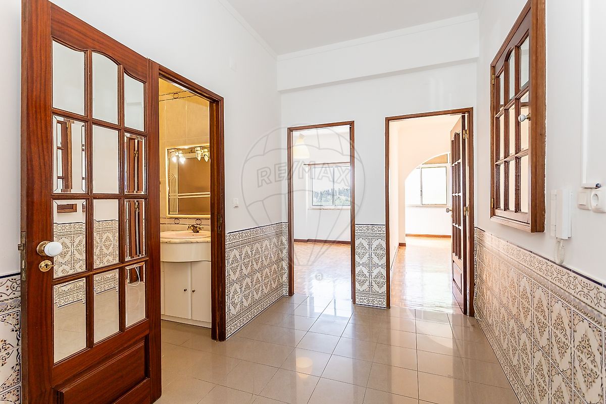 Apartamento T2 à venda em Odivelas