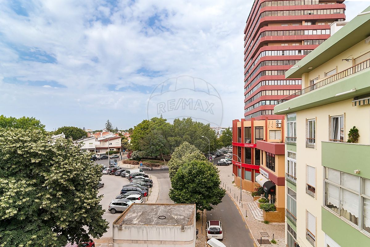 Apartamento T3 à venda em Oeiras