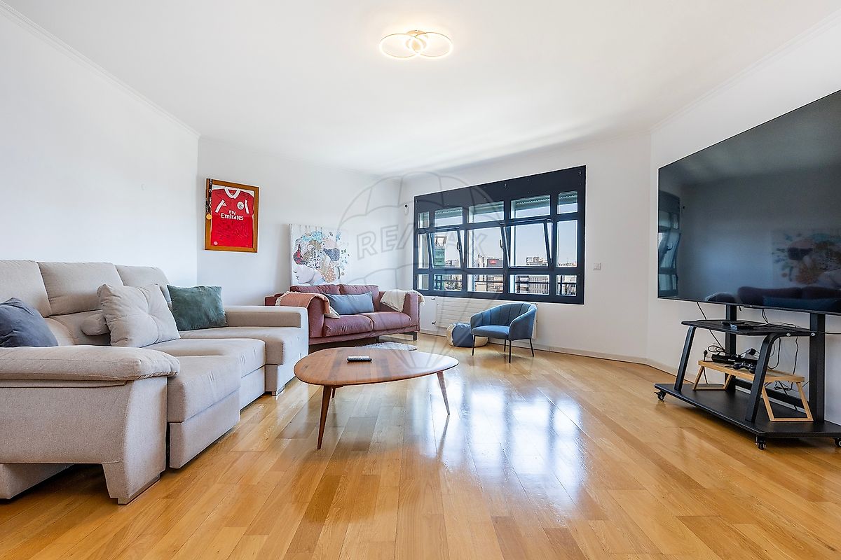 Apartamento T4 à venda em Lisboa