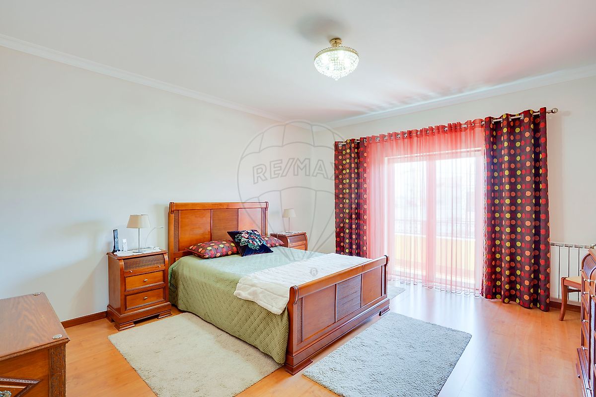 Moradia T5 à venda em Fernão Ferro, Seixal — foto 18