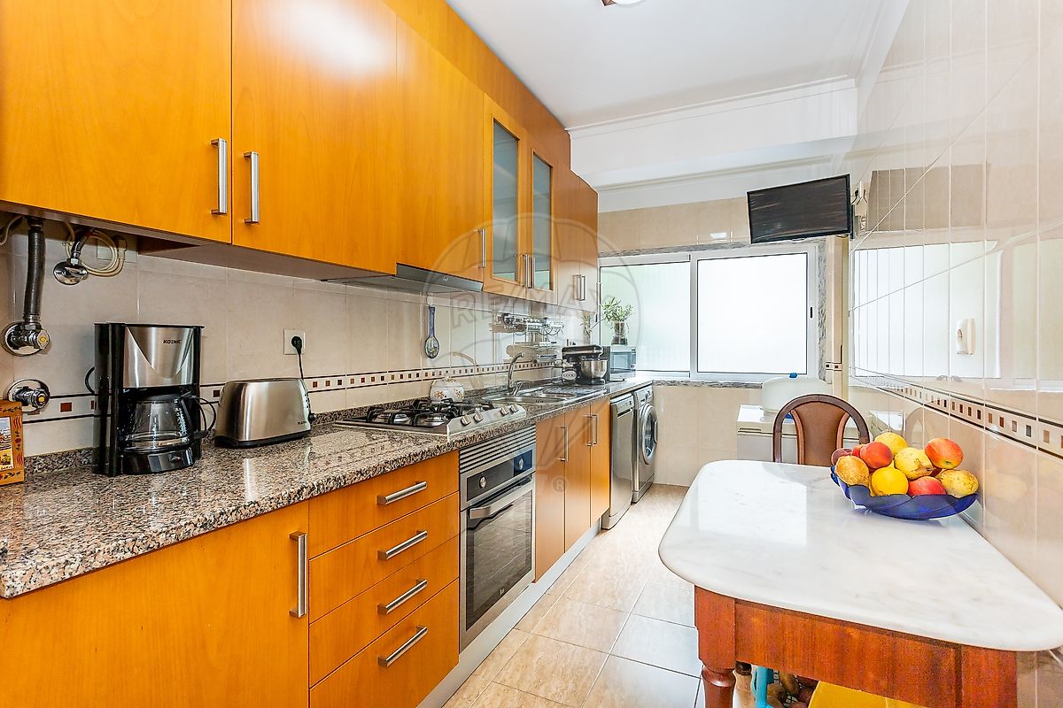 Apartamento T3 à venda em Sintra