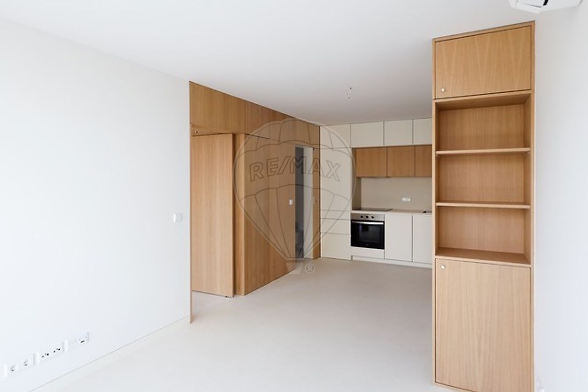 Apartamento T1 à venda em Porto