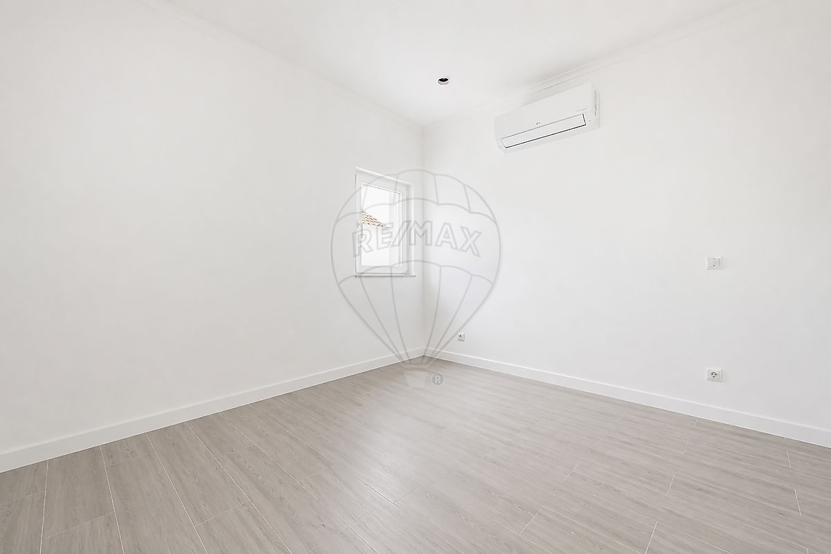 Apartamento T2 à venda em Alcobaça