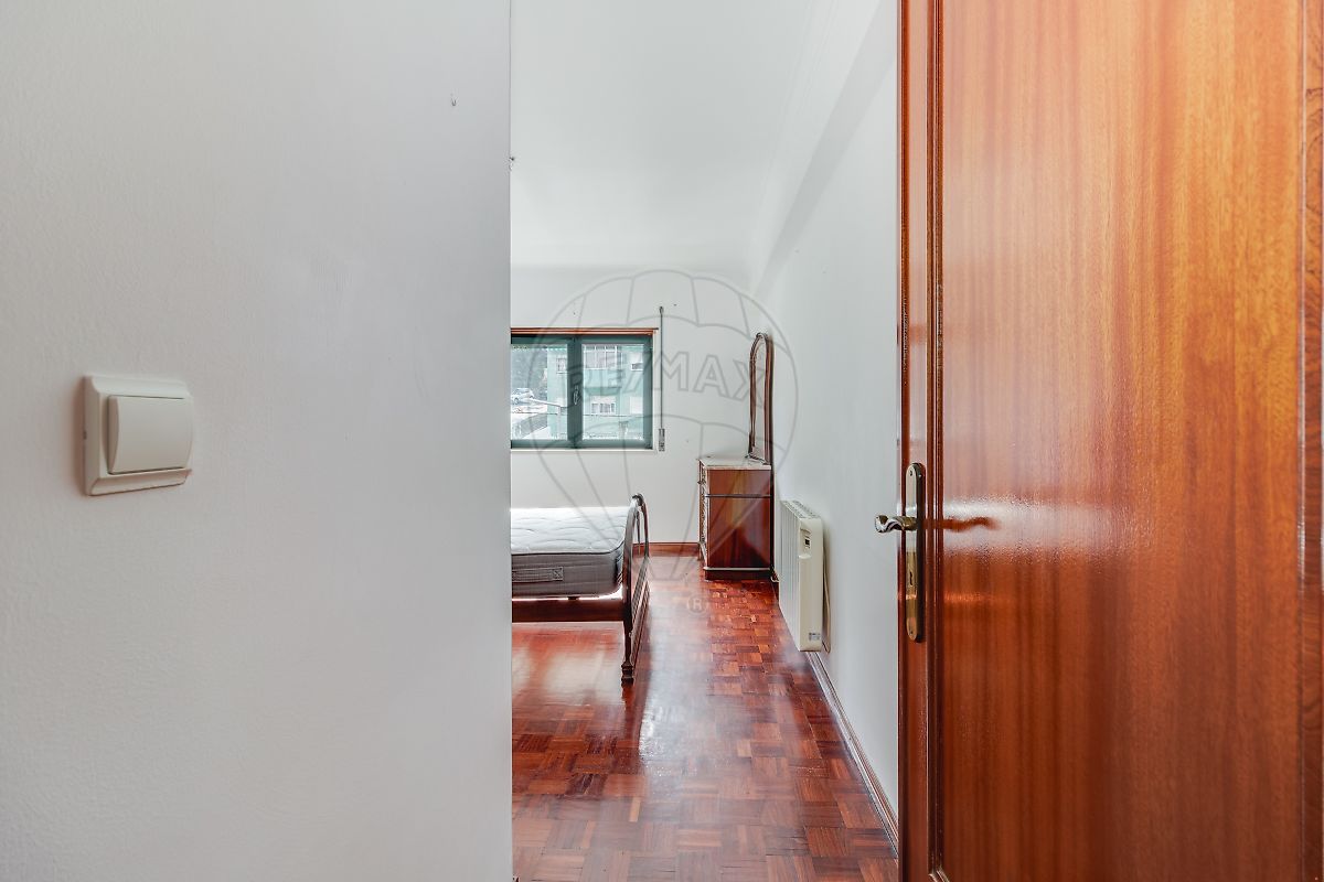 Apartamento T2 à venda em Sintra