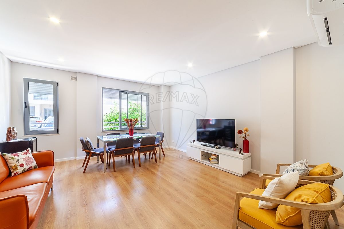 Apartamento T2 à venda em Montijo