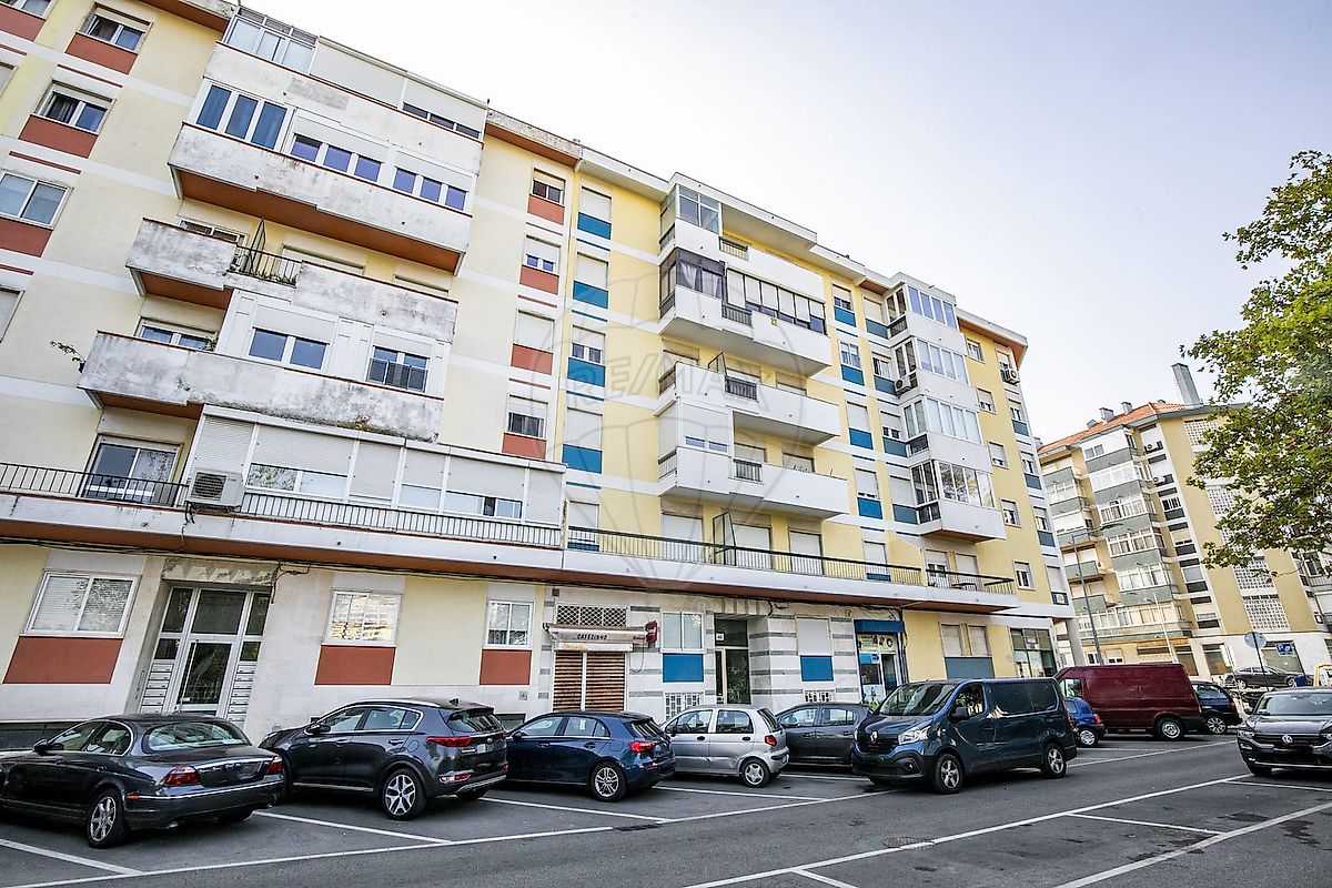 Apartamento T2 para arrendar em Lisboa