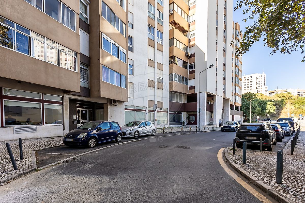 Apartamento T5 à venda em Lisboa