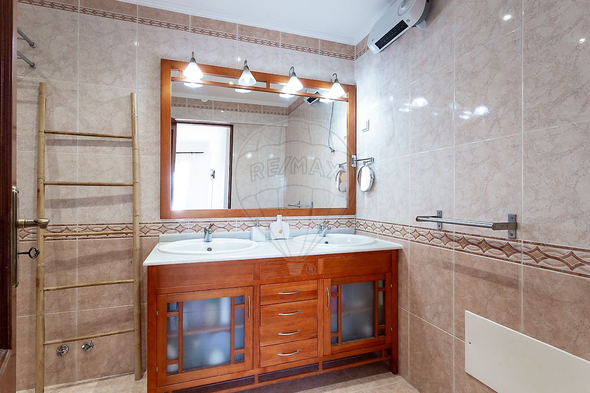 Apartamento T3 à venda em Almada, Cova da Piedade, Pragal e Cacilhas, Almada — foto 36