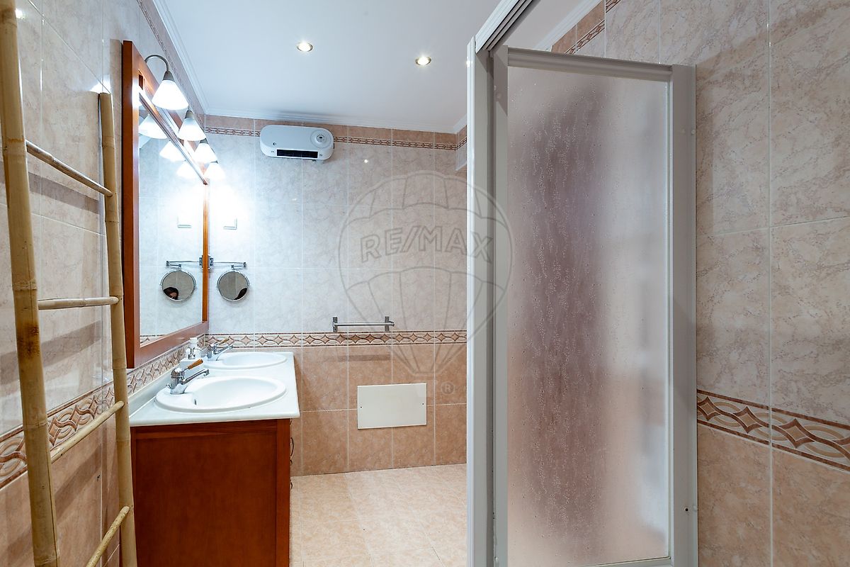Apartamento T3 à venda em Almada, Cova da Piedade, Pragal e Cacilhas, Almada — foto 39
