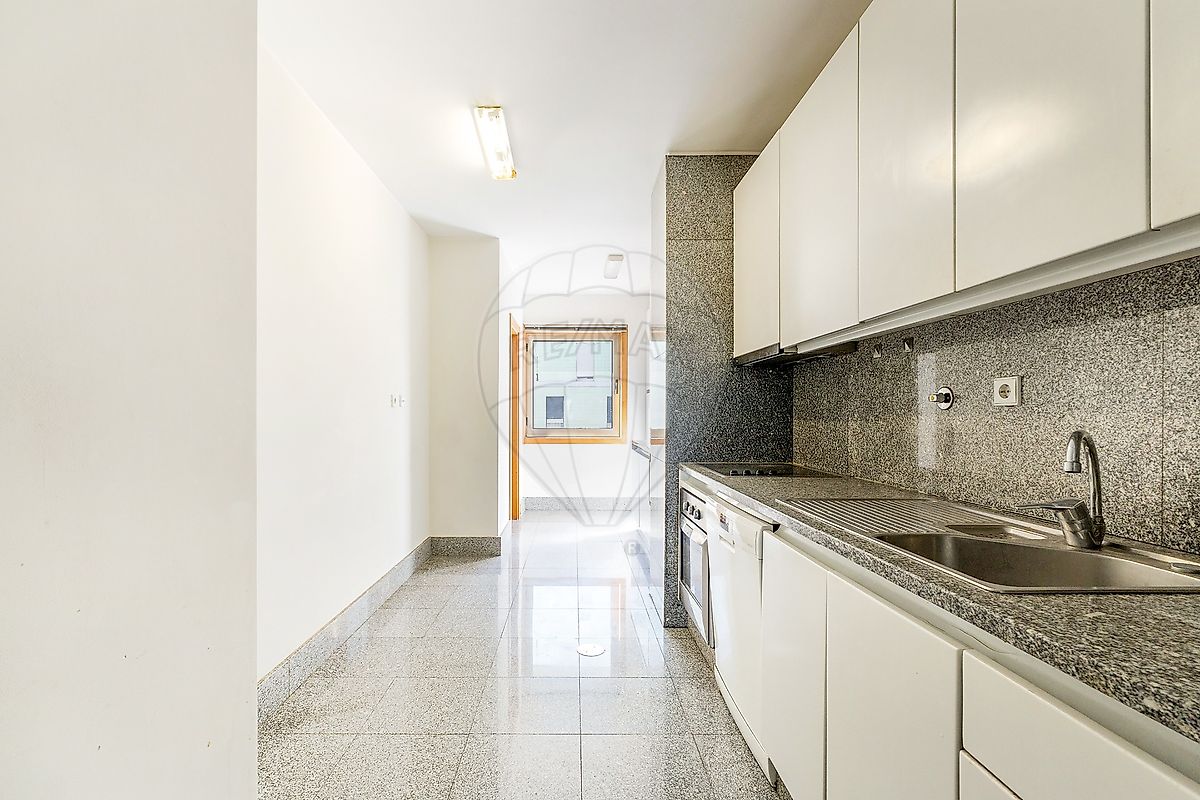 Apartamento T3 à venda em Pedrouços, Maia — foto 12