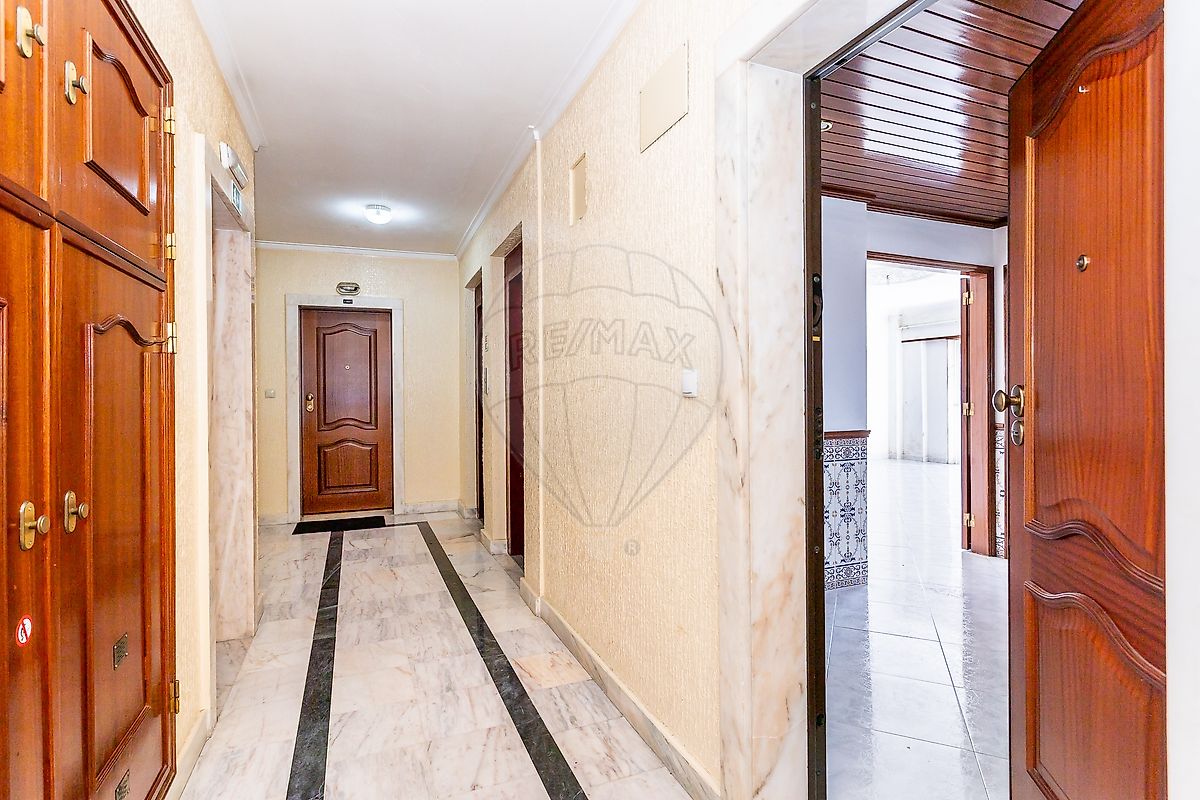 Apartamento T2 à venda em Rio de Mouro, Sintra — foto 19