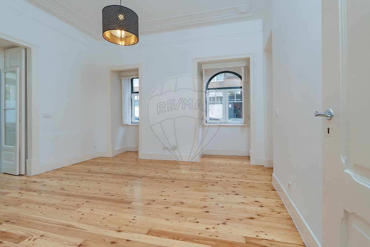 Apartamento T2 à venda em Santo António, Lisboa — foto 12