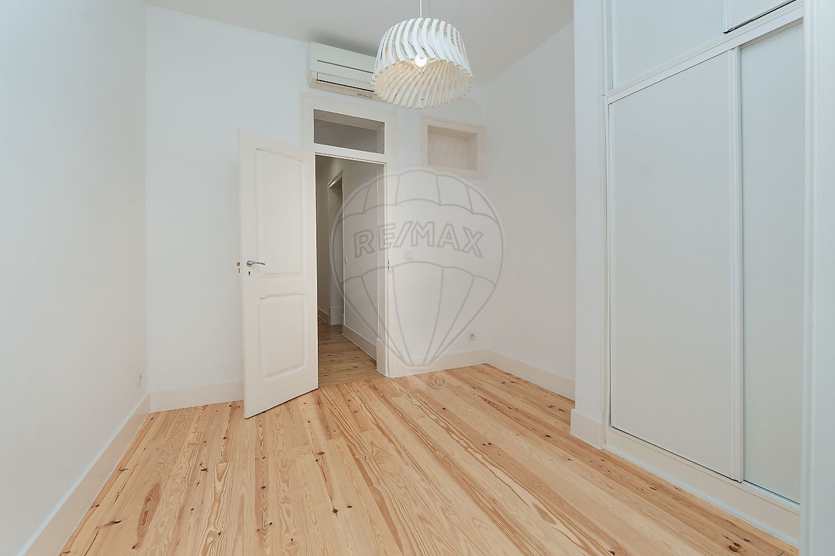 Apartamento T2 à venda em Santo António, Lisboa — foto 21