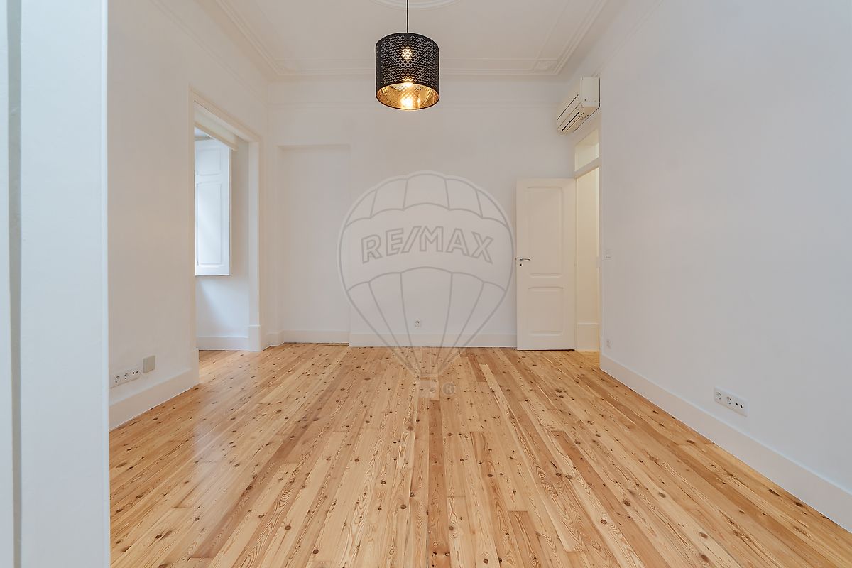 Apartamento T2 à venda em Santo António, Lisboa — foto 10