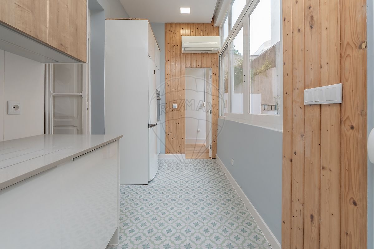 Apartamento T2 à venda em Santo António, Lisboa — foto 9