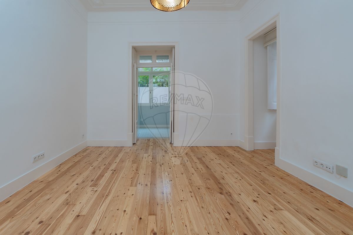 Apartamento T2 à venda em Santo António, Lisboa — foto 13