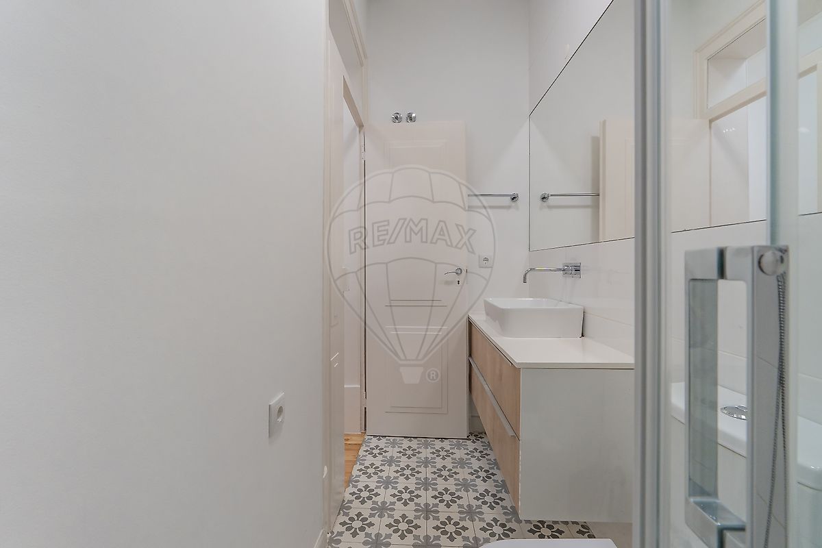 Apartamento T2 à venda em Santo António, Lisboa — foto 24