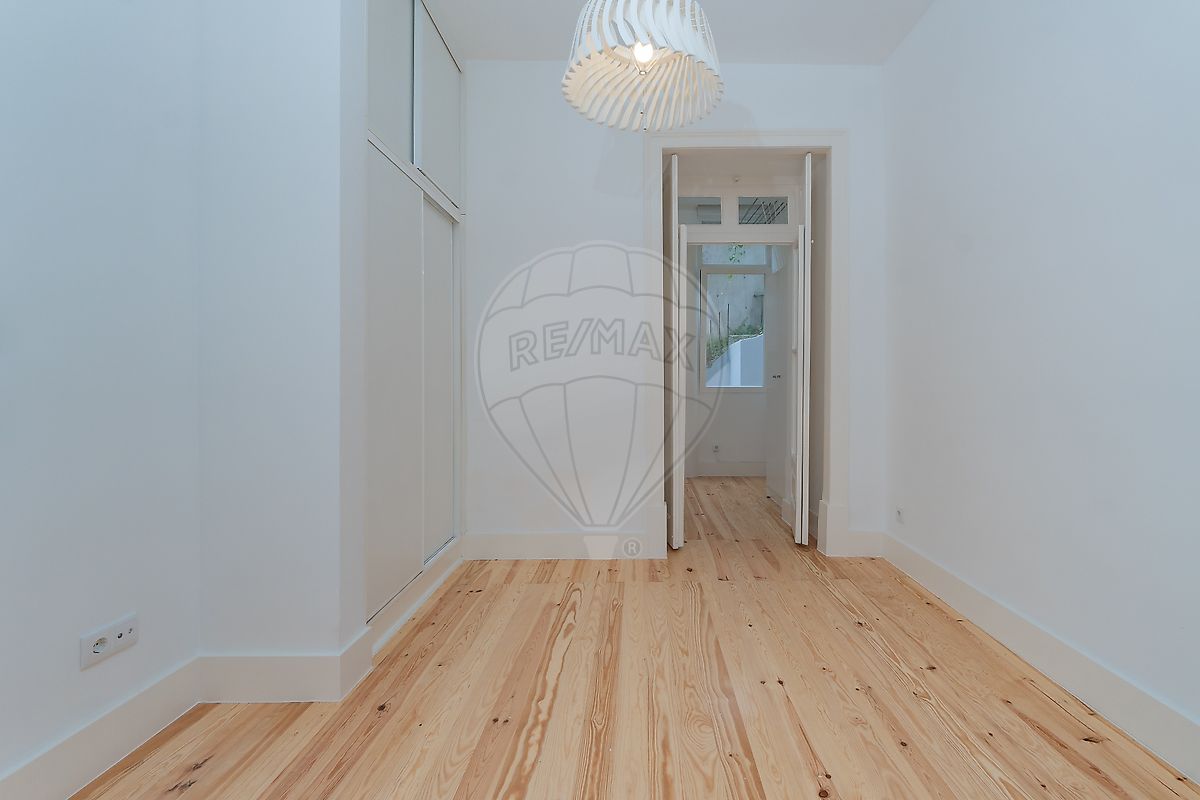 Apartamento T2 à venda em Santo António, Lisboa — foto 22