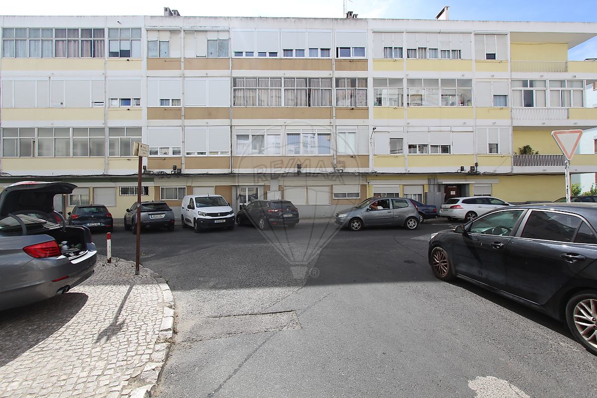 Apartamento T2 à venda em Sacavém e Prior Velho, Loures — foto 5