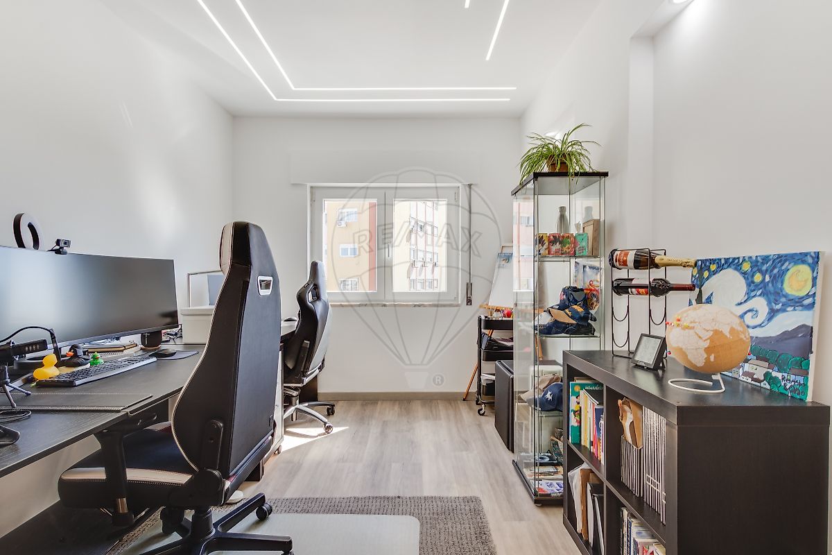Apartamento T3 à venda em Amora, Seixal — foto 14