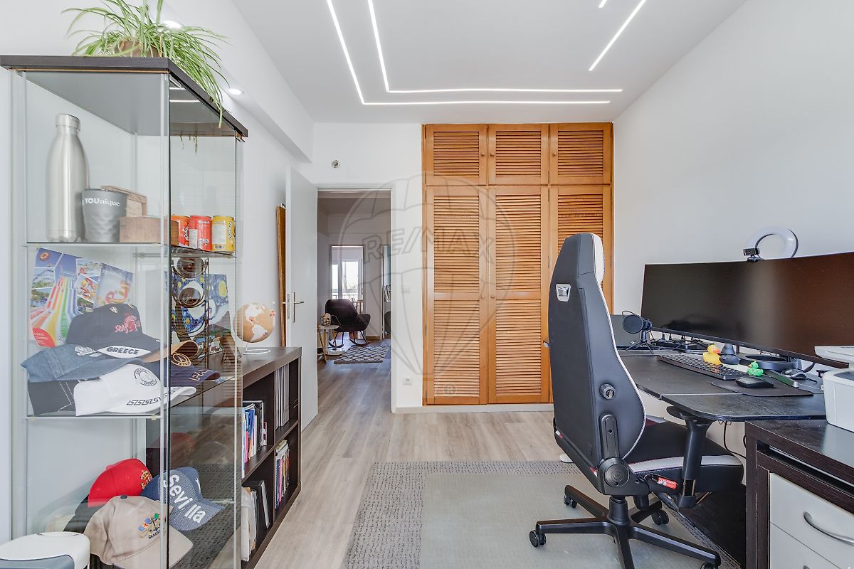 Apartamento T3 à venda em Amora, Seixal — foto 15