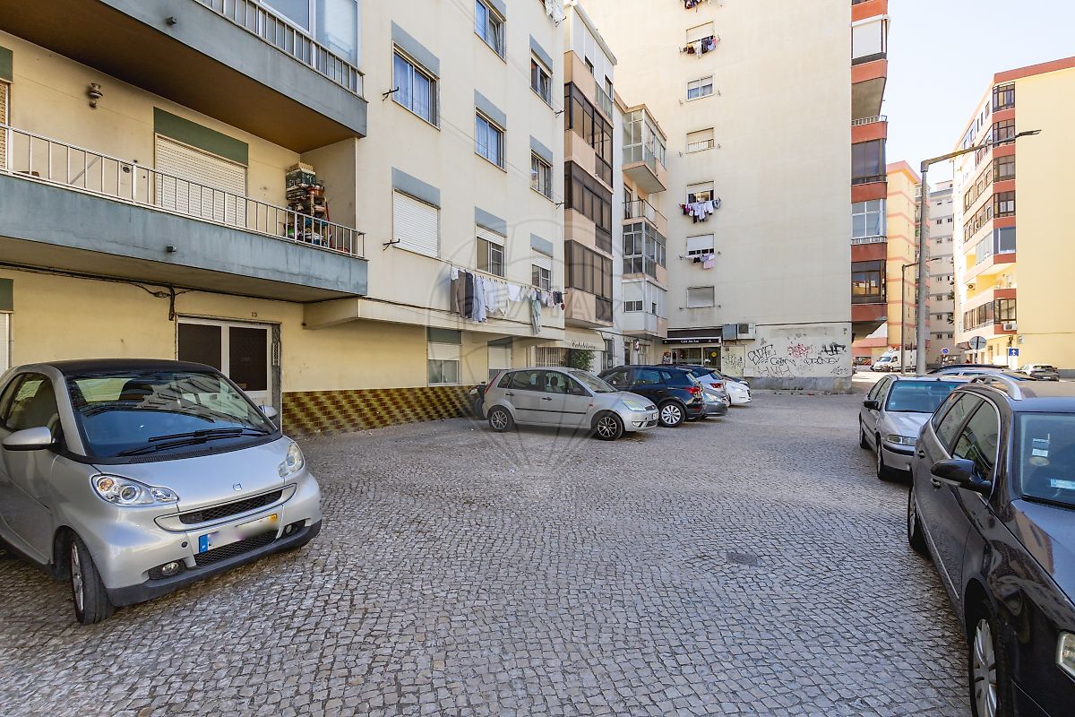 Apartamento T3 à venda em Amora, Seixal — foto 39