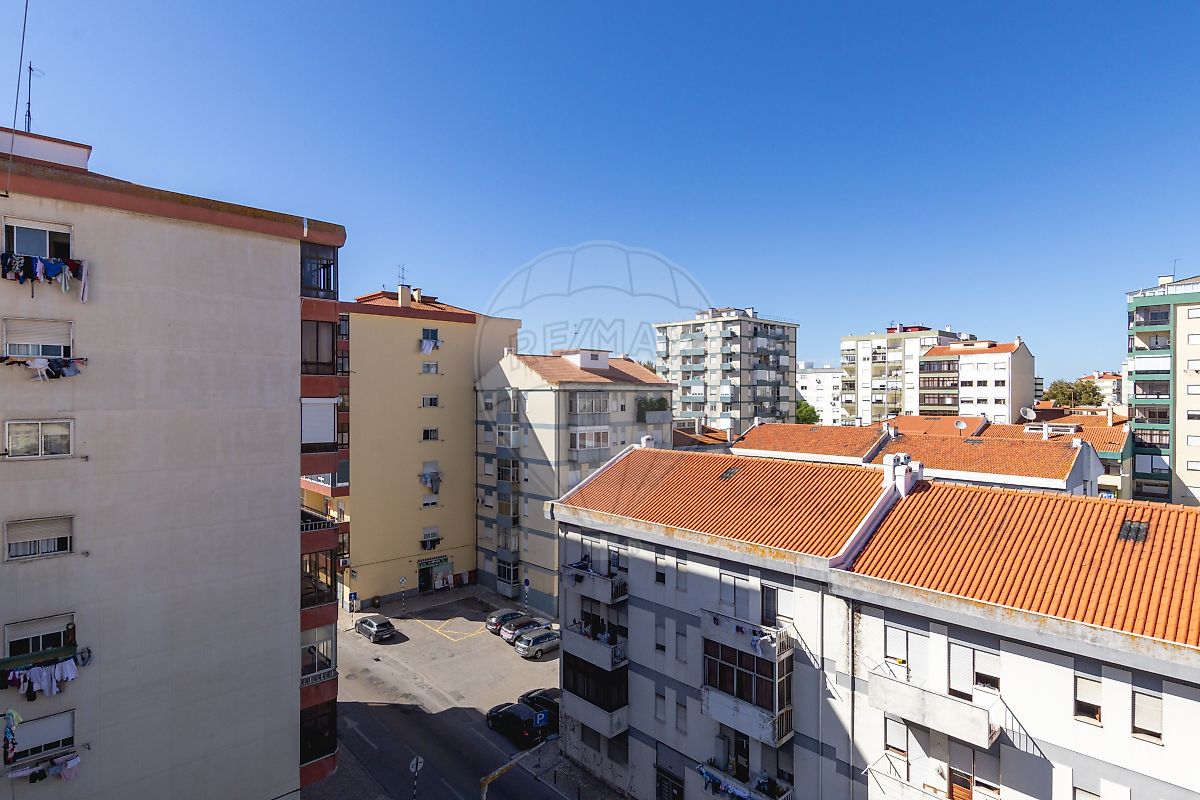 Apartamento T3 à venda em Amora, Seixal — foto 34