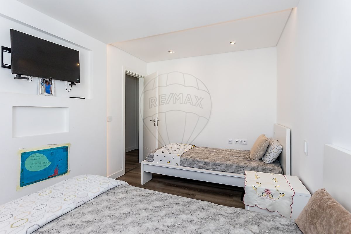 Apartamento T3 à venda em Santo António dos Cavaleiros e Frielas, Loures — foto 13