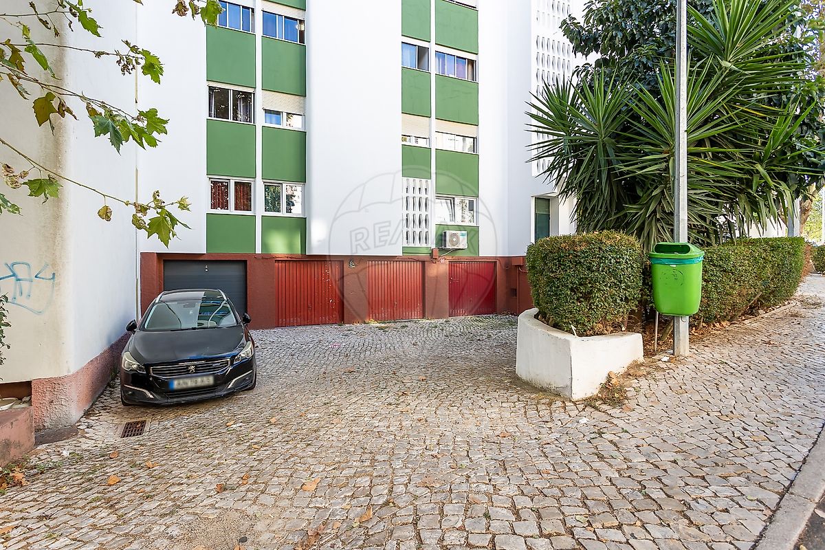 Apartamento T3 à venda em Santo António dos Cavaleiros e Frielas, Loures — foto 26