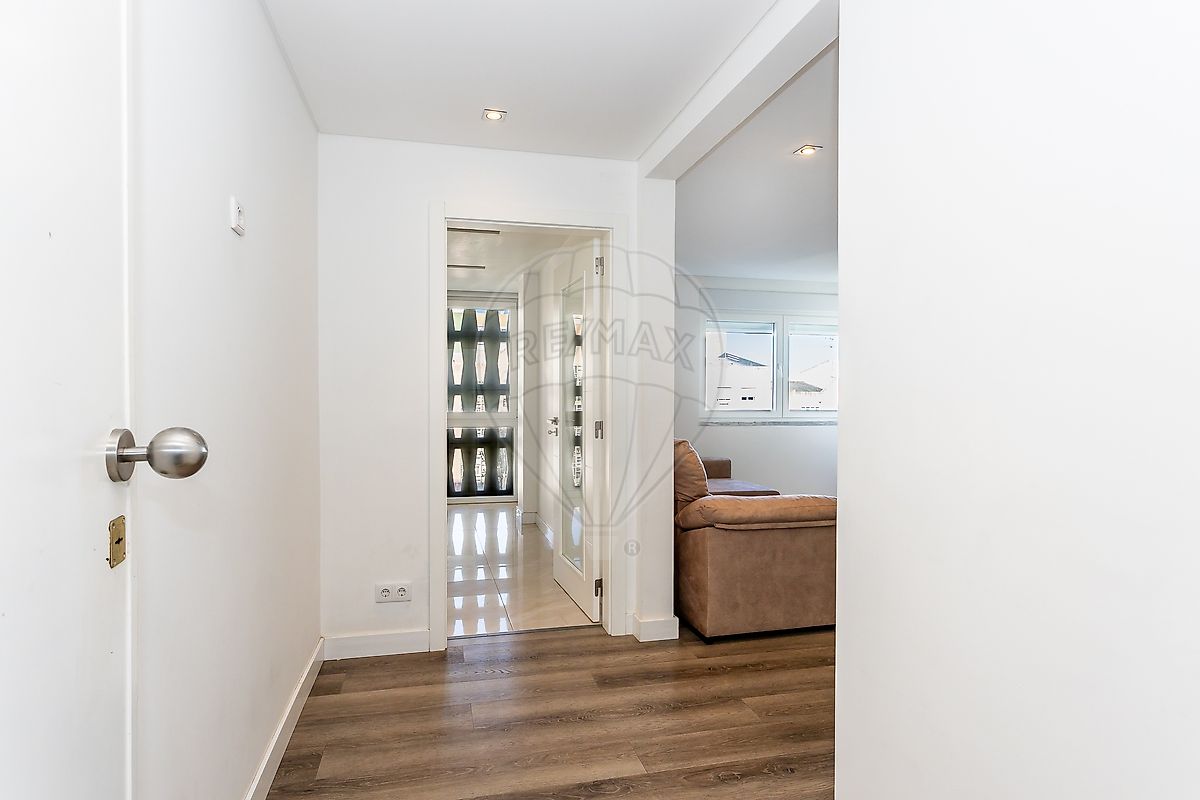 Apartamento T3 à venda em Santo António dos Cavaleiros e Frielas, Loures — foto 6