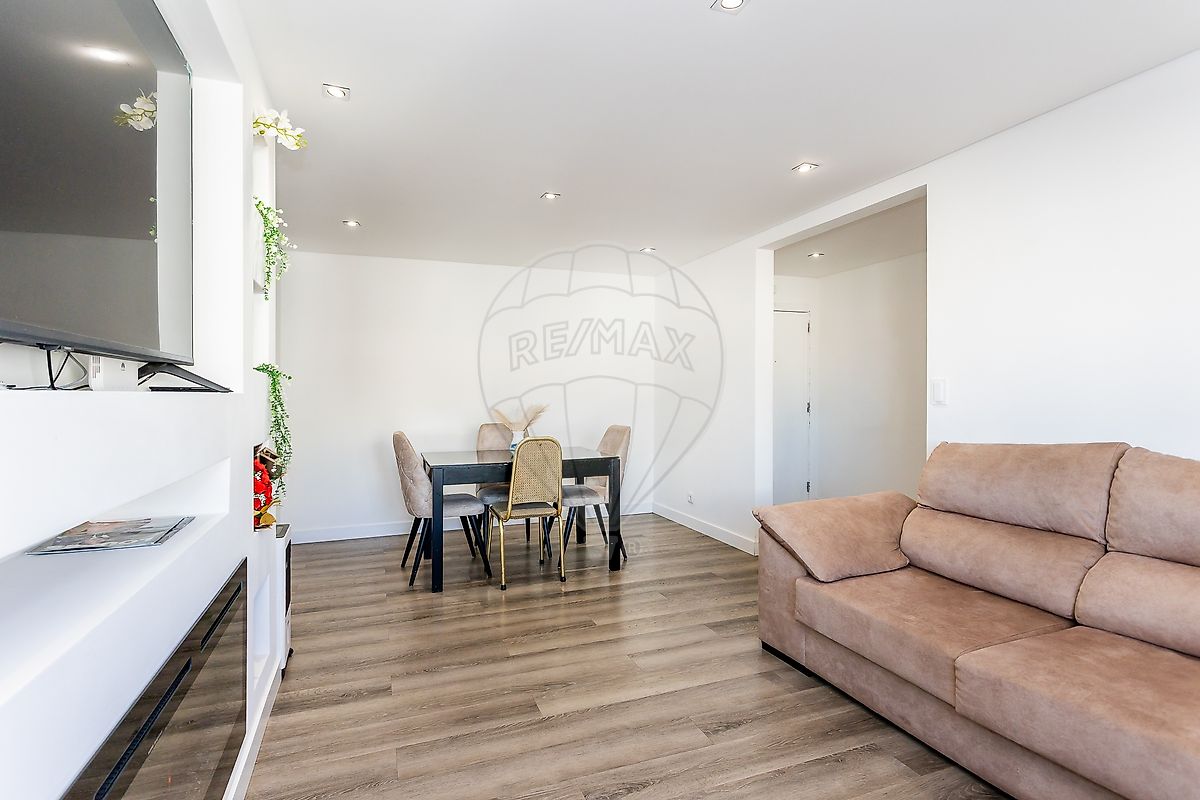 Apartamento T3 à venda em Santo António dos Cavaleiros e Frielas, Loures — foto 2