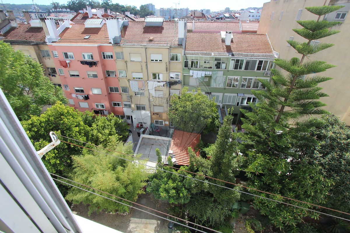 Apartamento T2 à venda em Benfica, Lisboa — foto 28