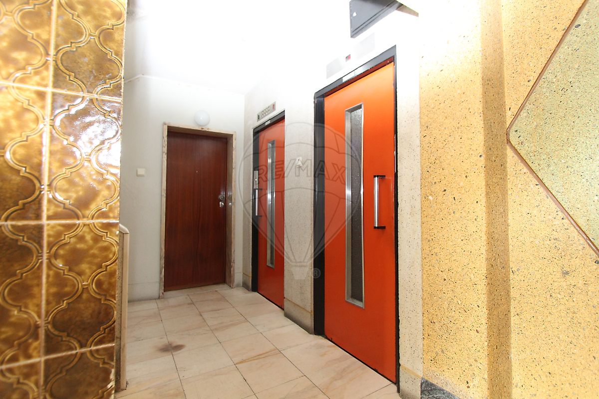 Apartamento T2 à venda em Benfica, Lisboa — foto 3
