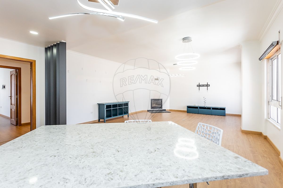 Apartamento T3 à venda em Agualva e Mira-Sintra, Sintra — foto 8