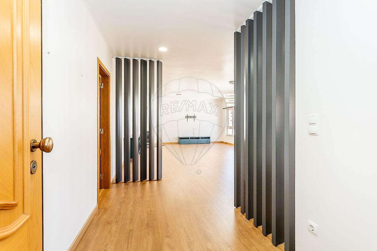 Apartamento T3 à venda em Agualva e Mira-Sintra, Sintra — foto 3